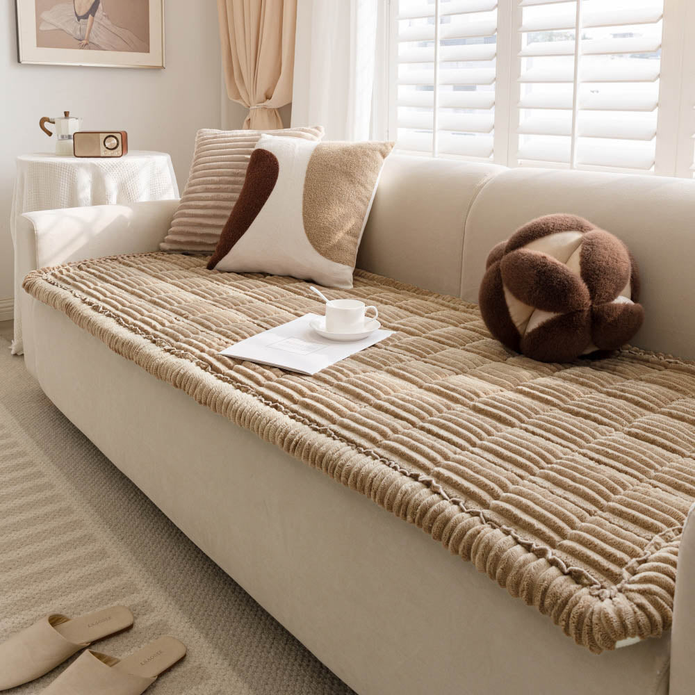 Pet Mat Non-Slip Flannel Couch Cover for Comfortable Pet Relaxation 10