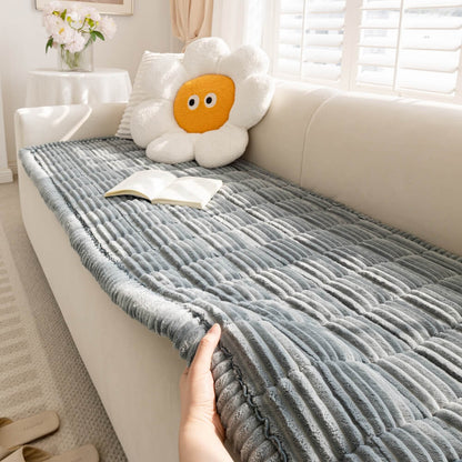 Pet Mat Non-Slip Flannel Couch Cover for Comfortable Pet Relaxation 3